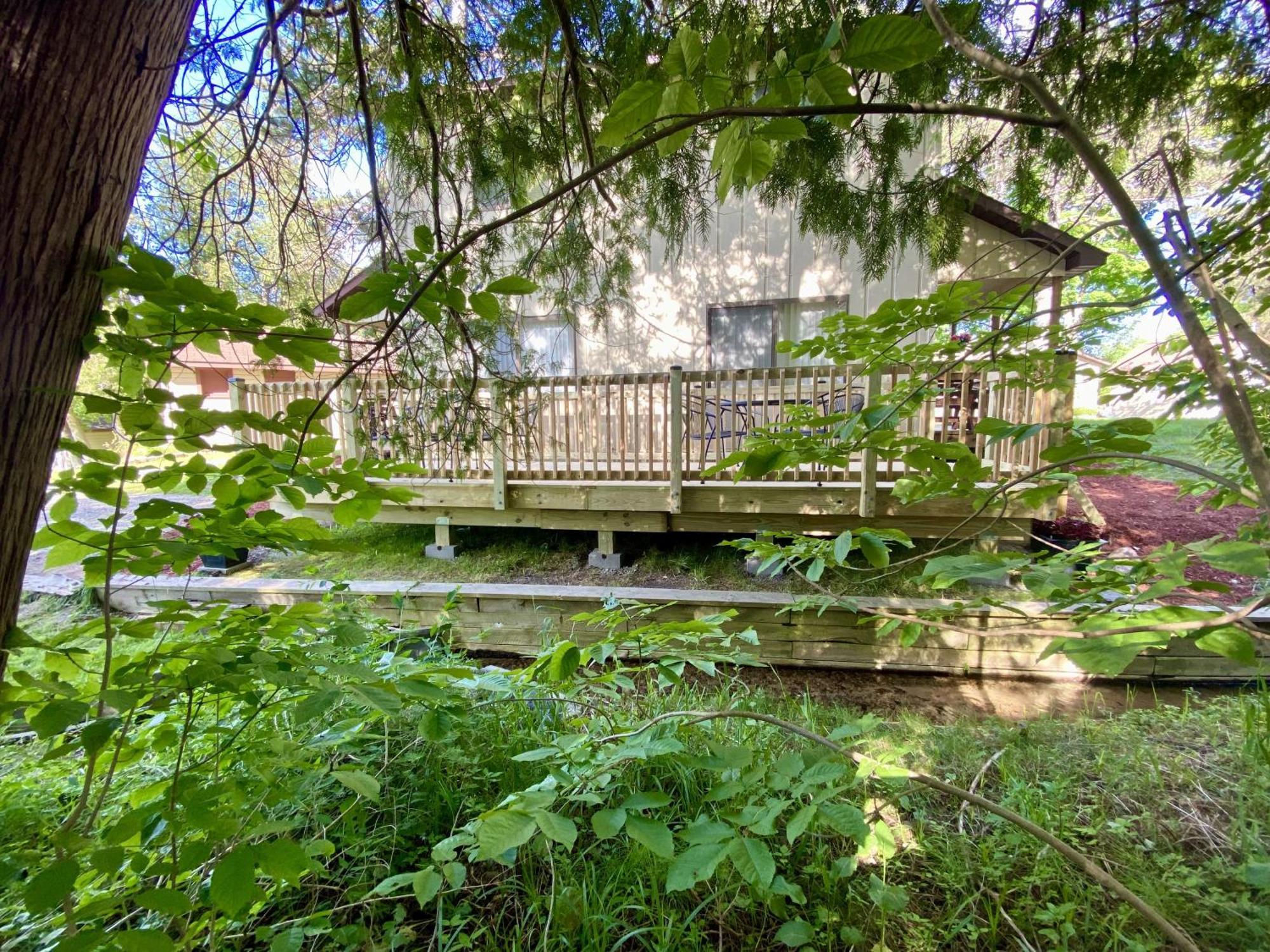 Betsie Riverside Resort Benzonia Esterno foto
